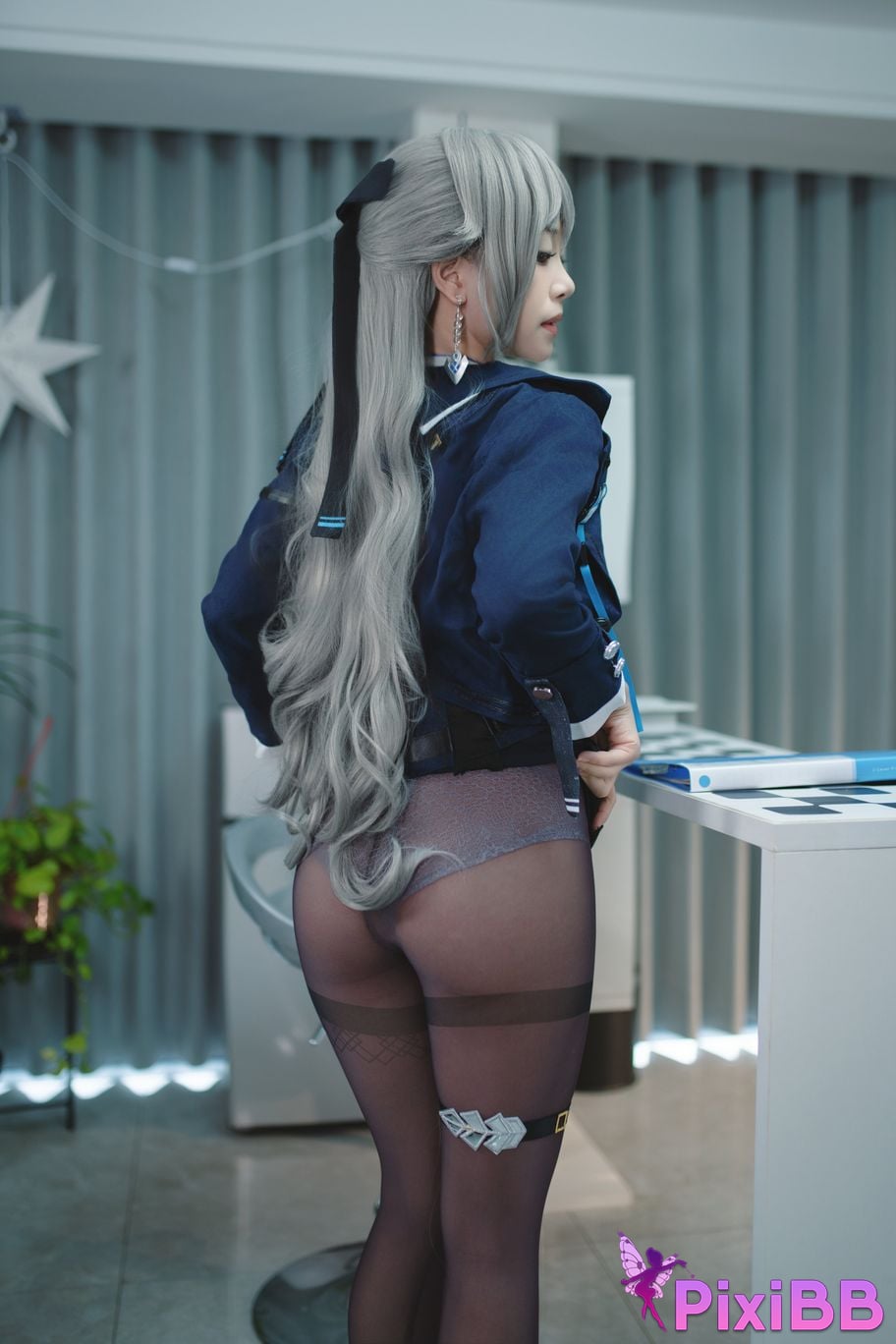 Cosplayer Bangni Bonnie Bronya Collapse PixiBB.COM 067