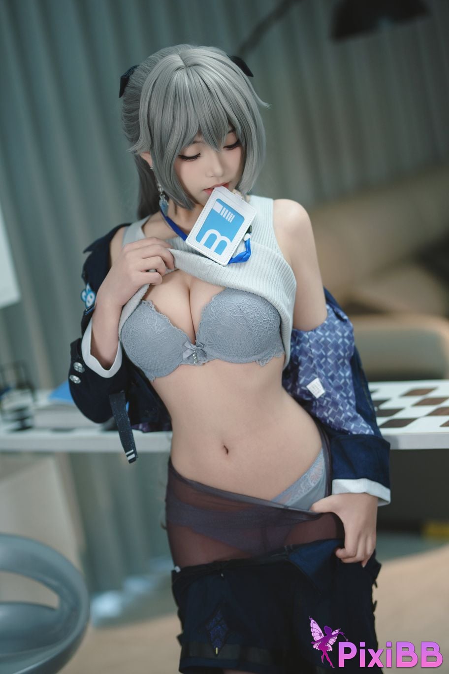 Cosplayer Bangni Bonnie Bronya Collapse PixiBB.COM 075