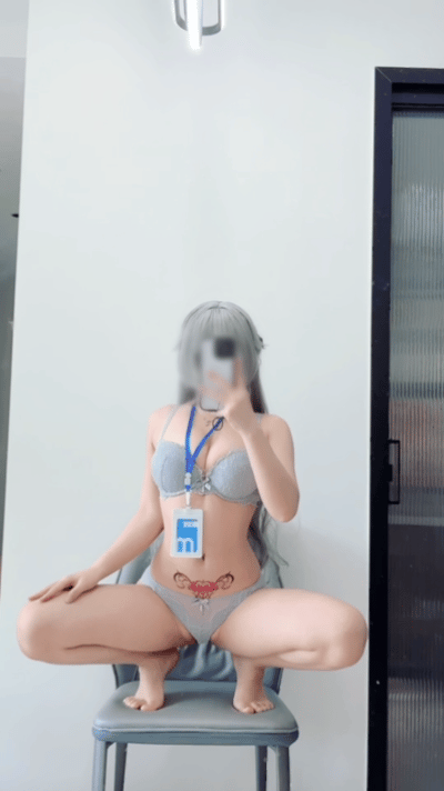 Cosplayer Bangni Bonnie Bronya Collapse PixiBB.COM 090