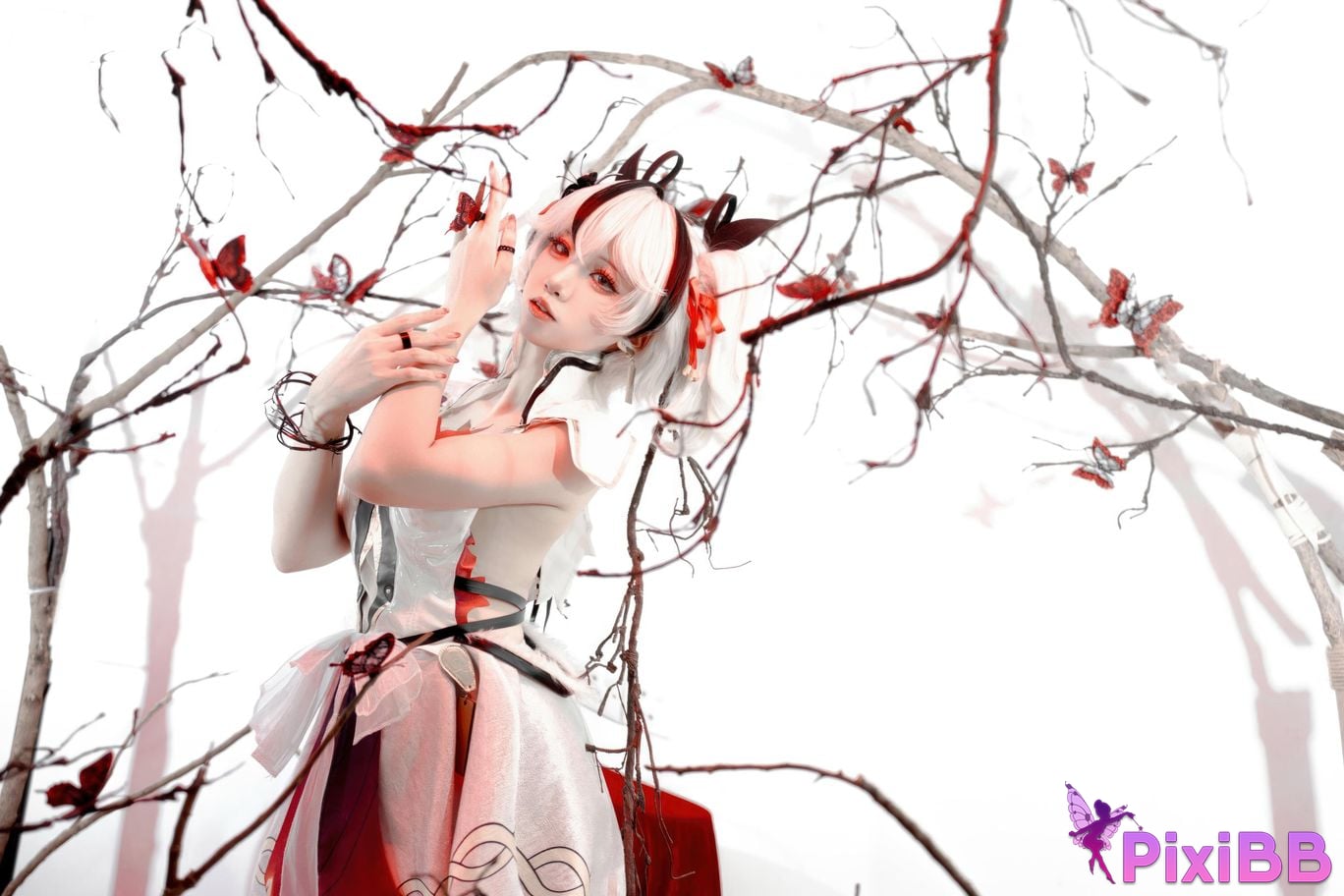 Cosplayer Zhiyue Etsu ko Ming Chao camellia PixiBB.COM 004