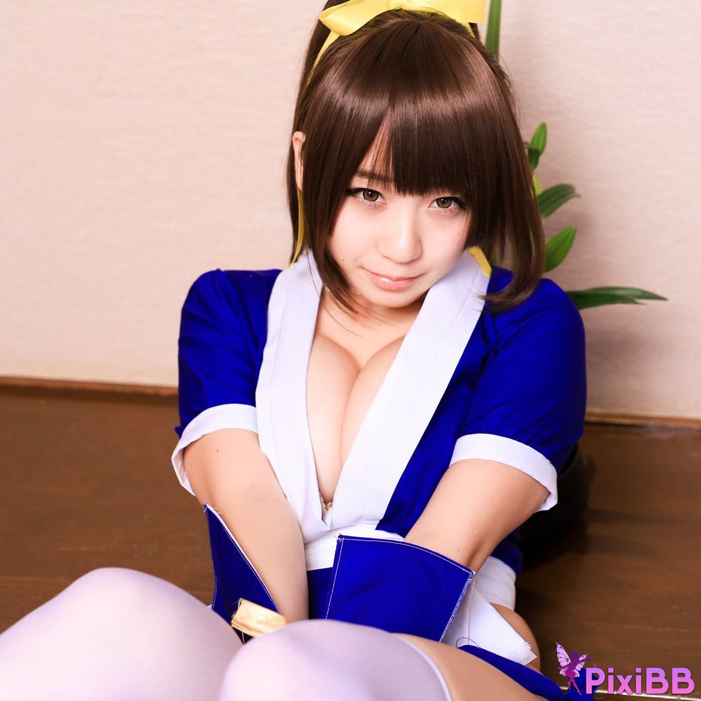 Japanese Idol Moe Iori Kasumi stomach character too degree PixiBB.COM 078