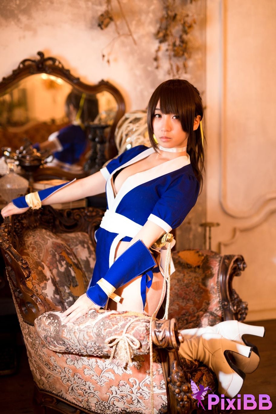 Japanese Idol Moe Iori Kasumi stomach character too degree PixiBB.COM 160