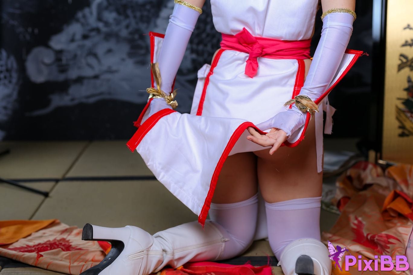 Japanese Idol Moe Iori Kasumi stomach character too degree PixiBB.COM 311