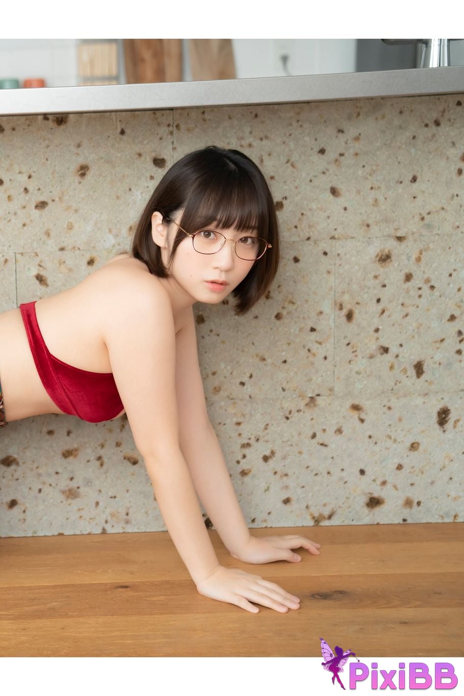 Japanese Idol Moe Iori First moon change jigra PixiBB.COM 025