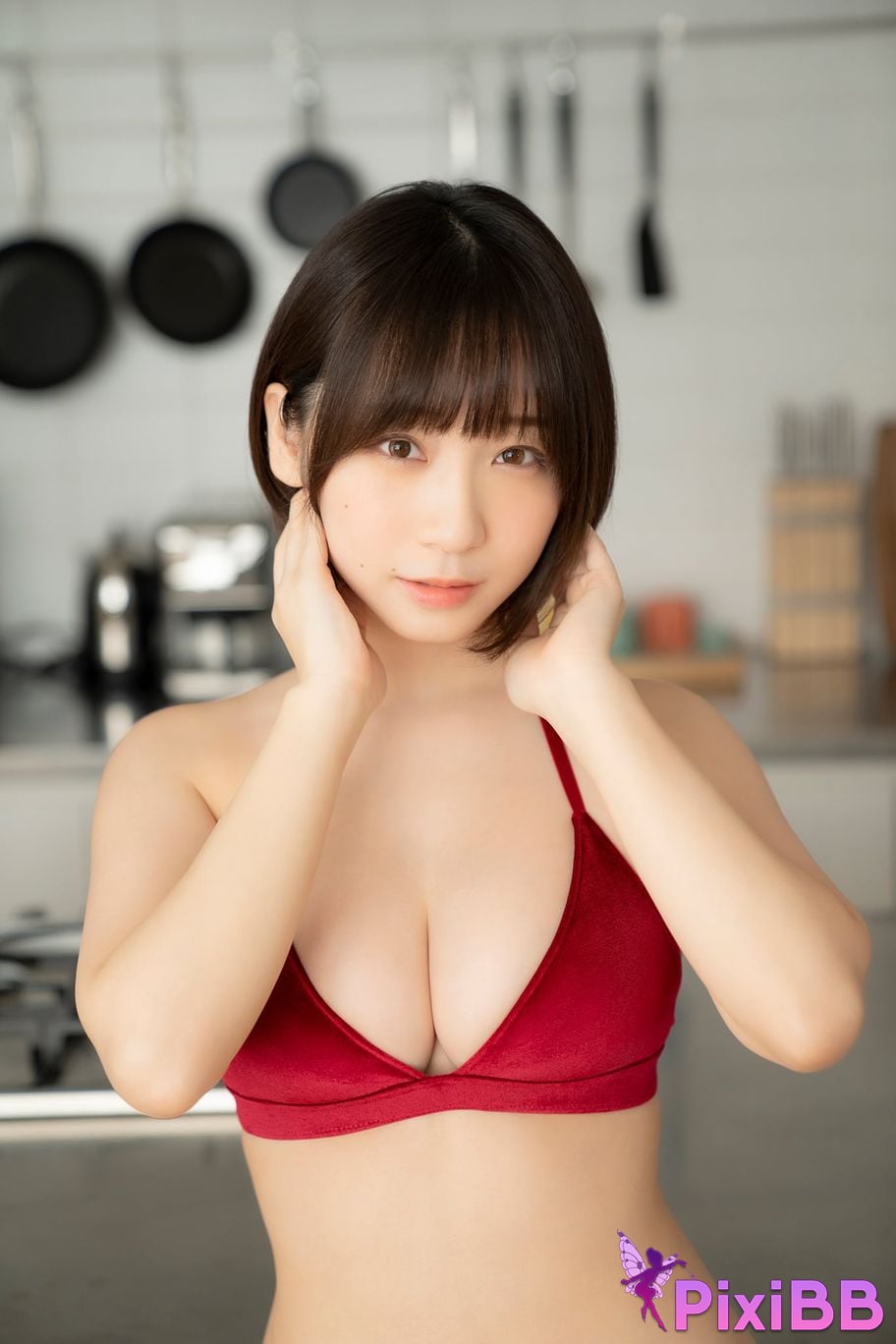 Japanese Idol Moe Iori First moon change jigra PixiBB.COM 044