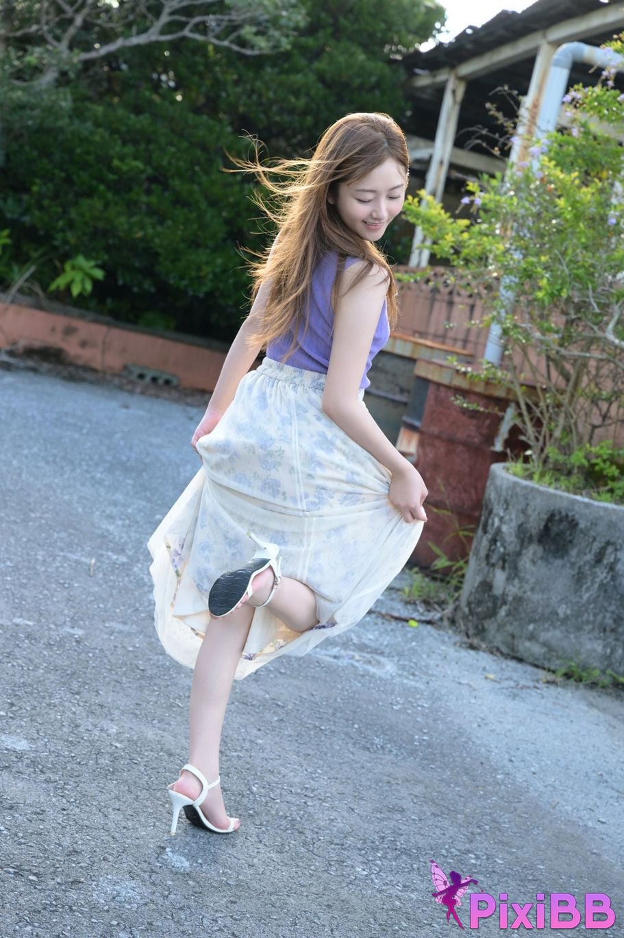 Japanese Idol Hikari Aozora FRIDAY digital photo book forever with you Vol.2 All unreleased 100 Cut super complete version PixiBB.COM 003