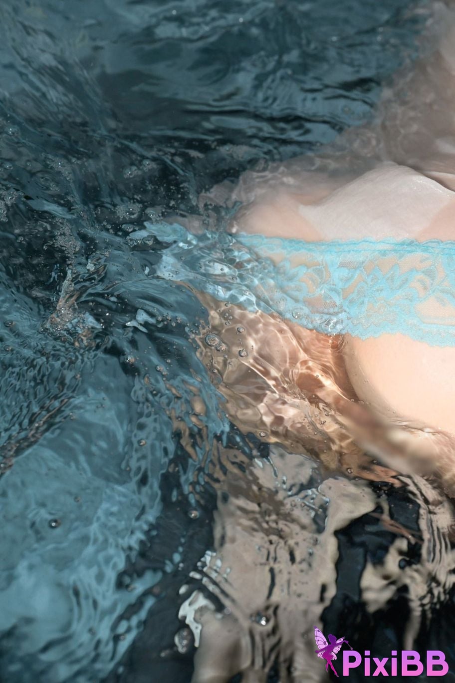 Japanese Idol Hikari Aozora FRIDAY digital photo book Hikaris PRISM Vol.2 All unreleased complete version PixiBB.COM 136