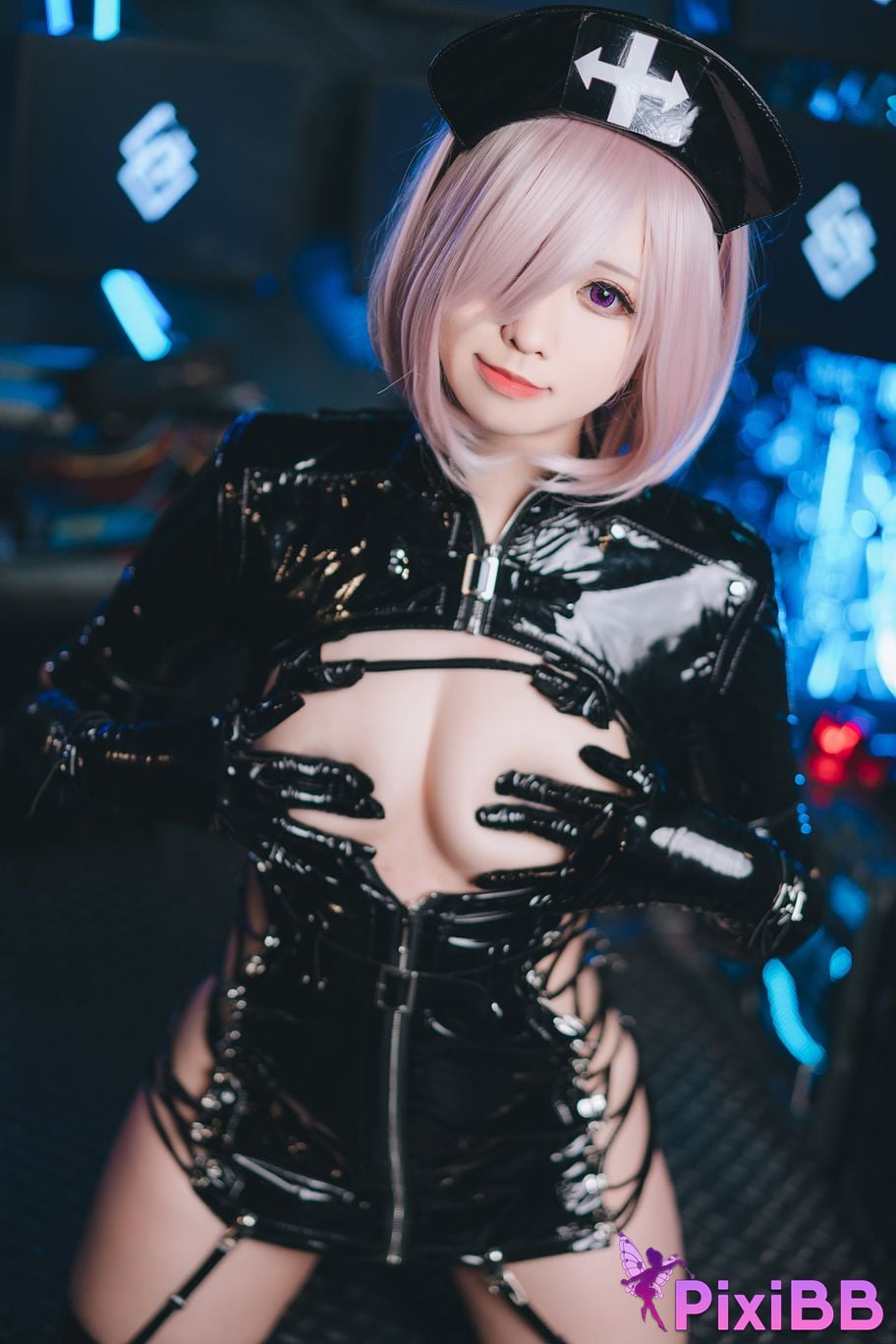 Cosplayer Xiao Kong sora Ganyu dark nurse PixiBB.COM 002