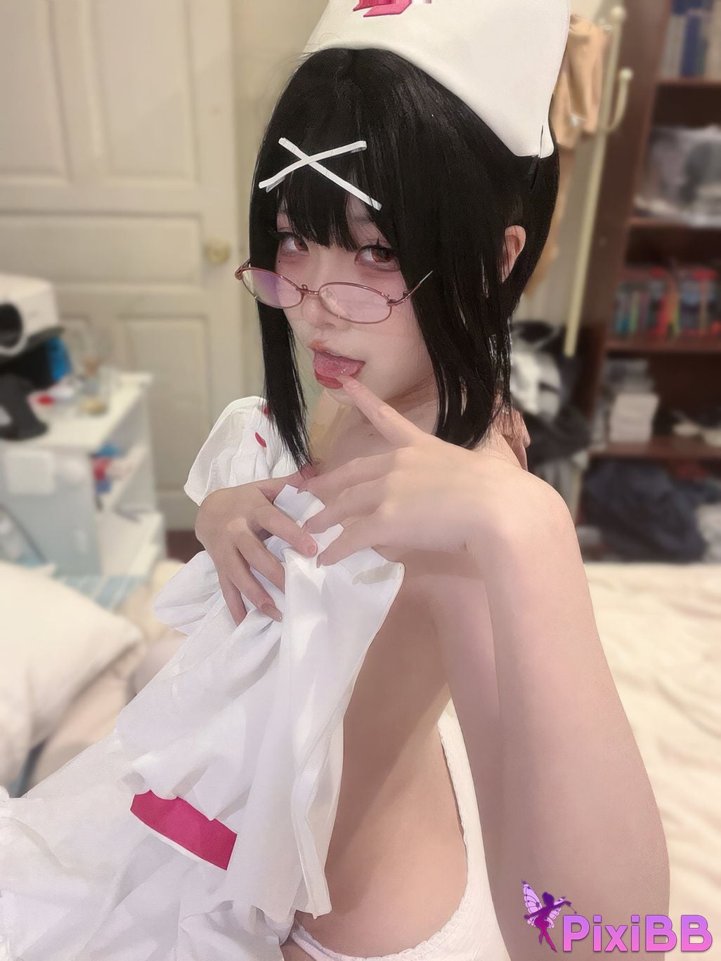 Cosplayer Nagi Shimizu Night nurse PixiBB.COM 030
