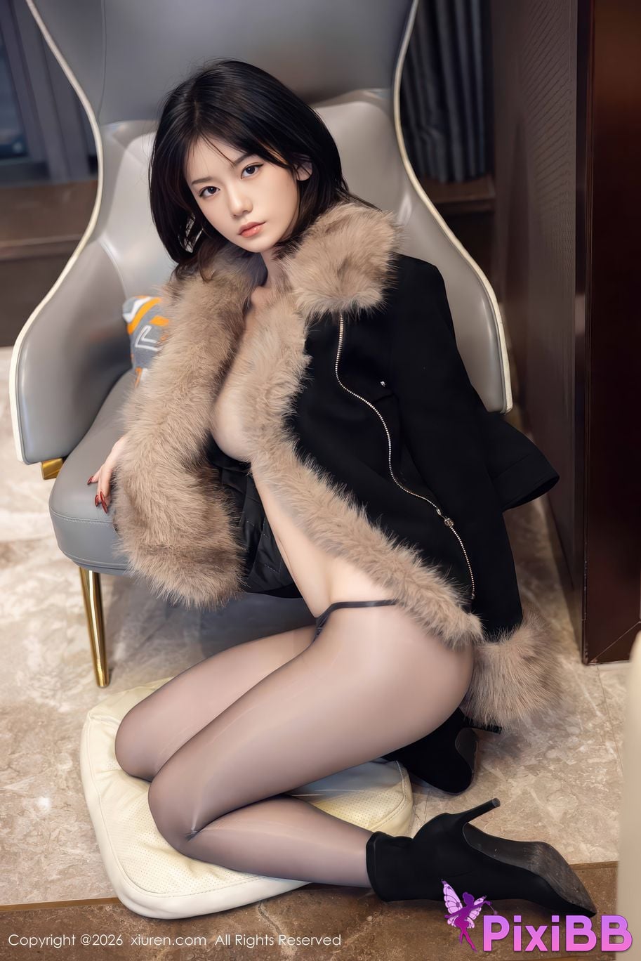 XIUREN No.11215 Ling Qiqi PixiBB.COM 055