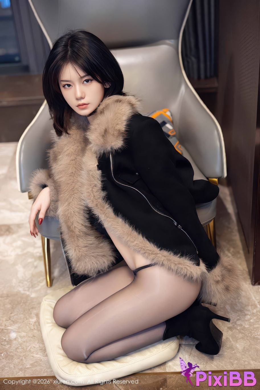 XIUREN No.11215 Ling Qiqi PixiBB.COM 056