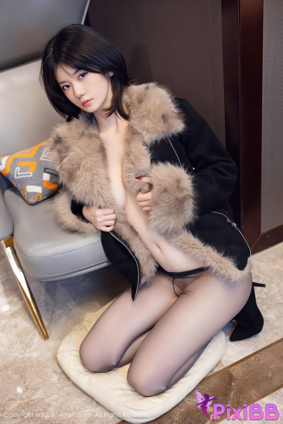 XIUREN No.11215 Ling Qiqi PixiBB.COM 057