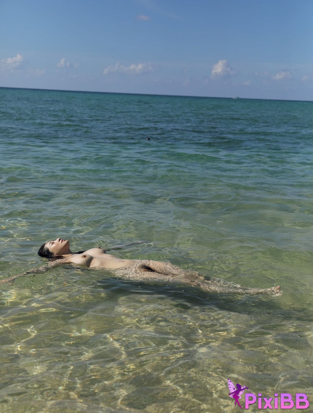 Japanese Idol Someya Yuka Some valleys are fragrant Includes bonus cuts only available in the electronic version photo collection Get into me PixiBB.COM 002