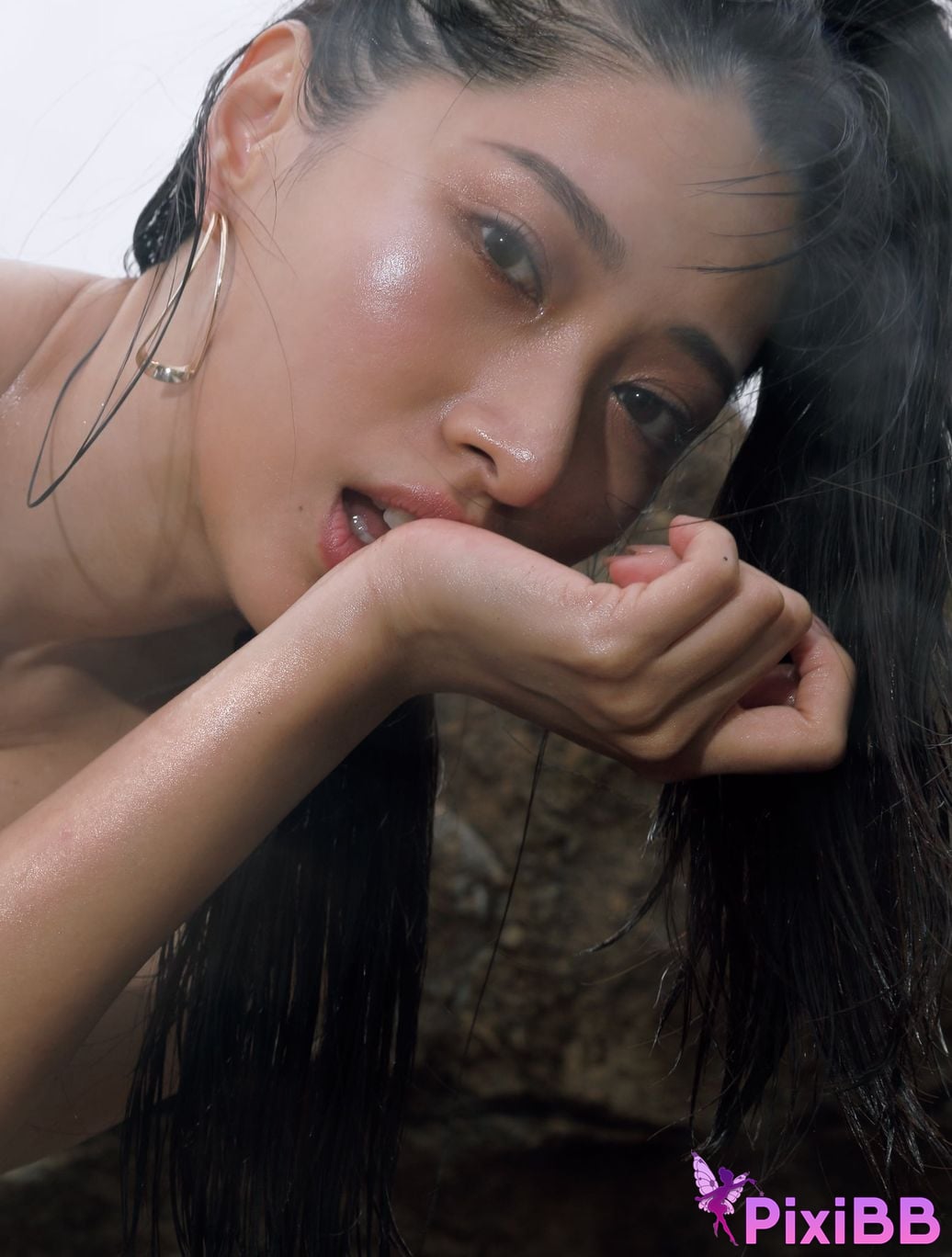 Japanese Idol Someya Yuka Some valleys are fragrant Includes bonus cuts only available in the electronic version photo collection Get into me PixiBB.COM 104