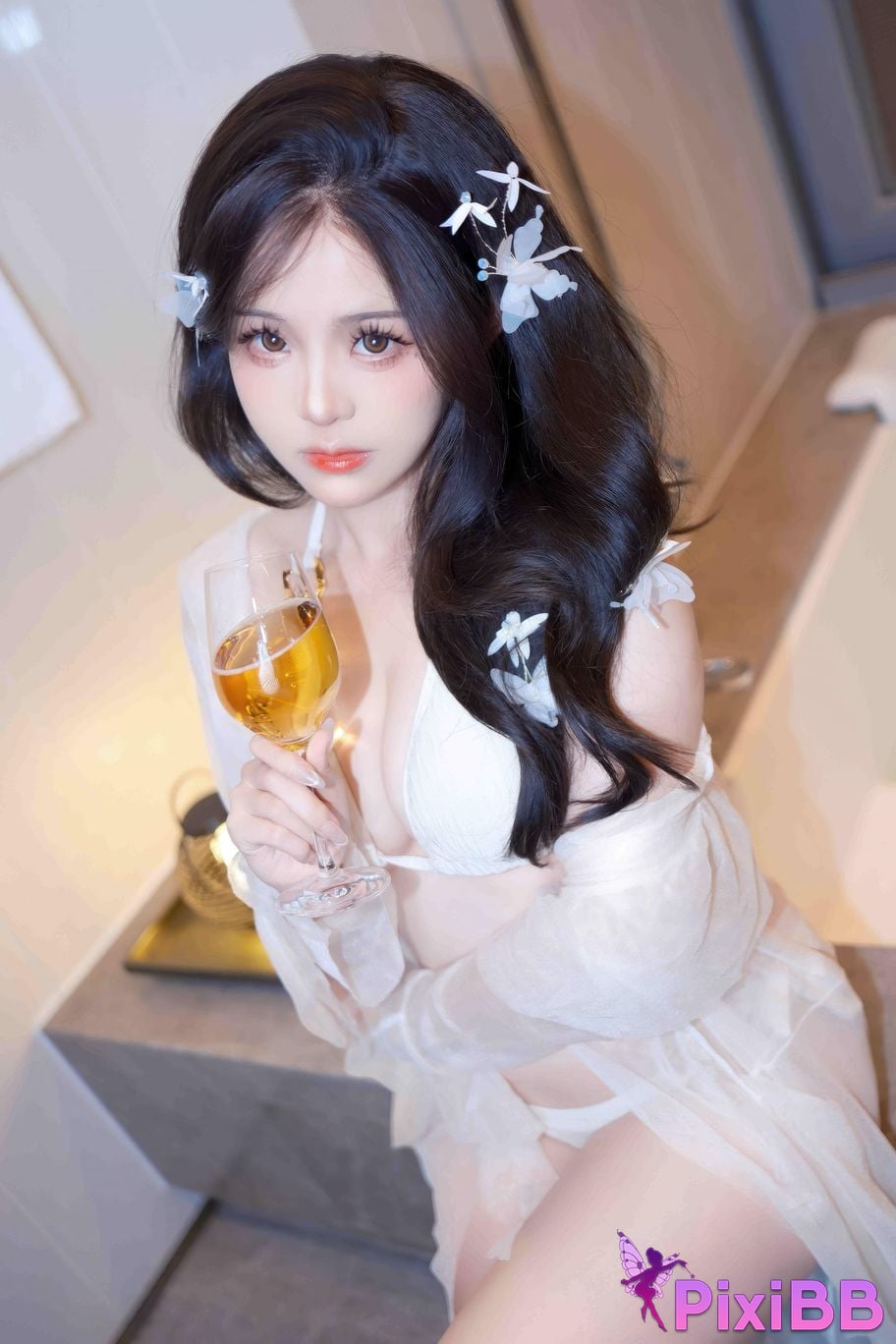 Cosplayer miko Sauce ww lazy moment PixiBB.COM 010