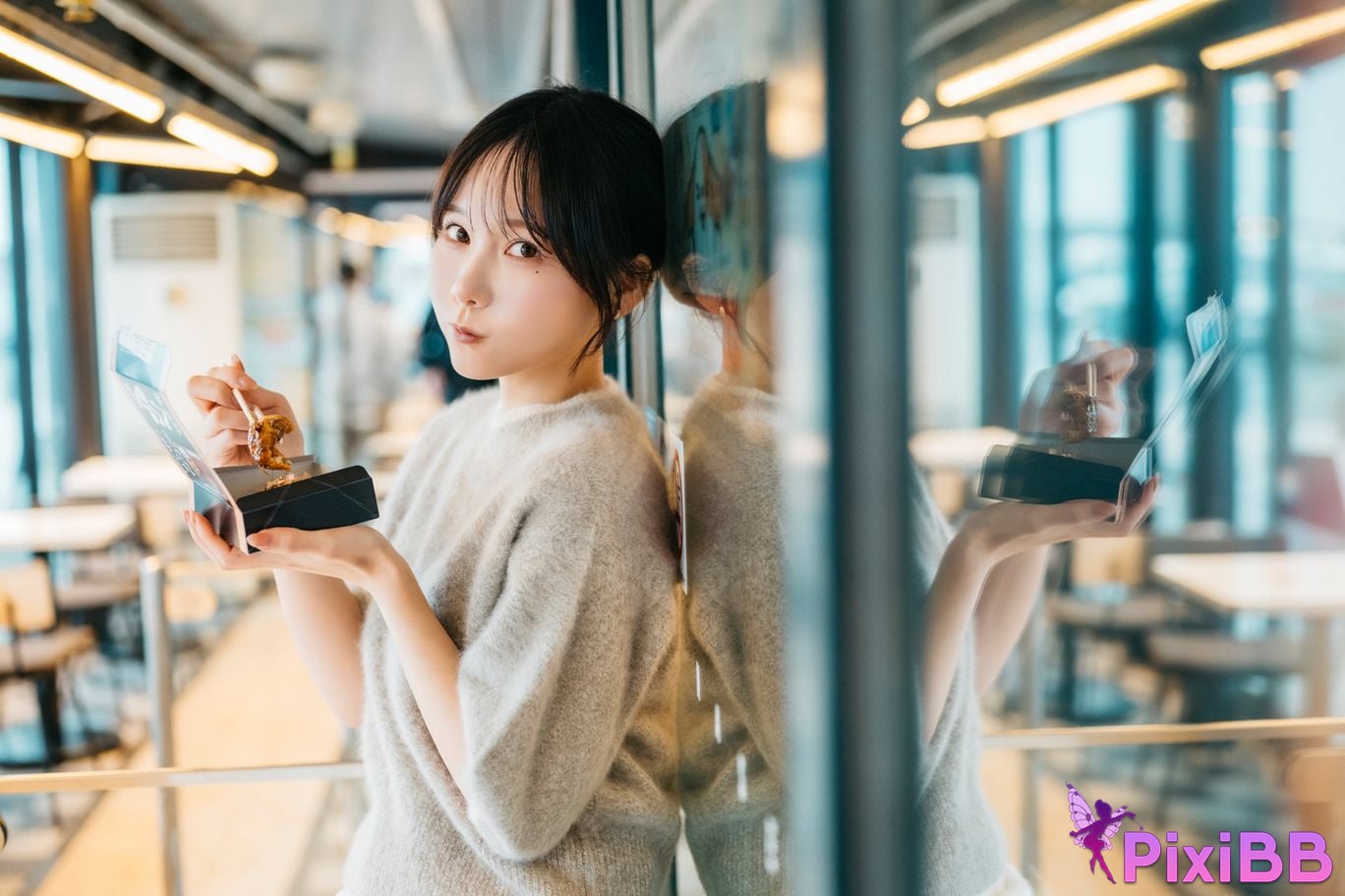 Cosplayer Kenken DL Gura photo book PixiBB.COM 062