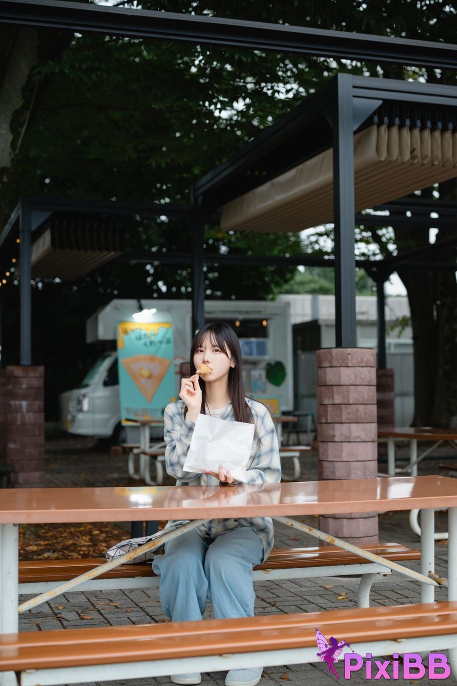 Cosplayer Kenken DL Gura photo book PixiBB.COM 069