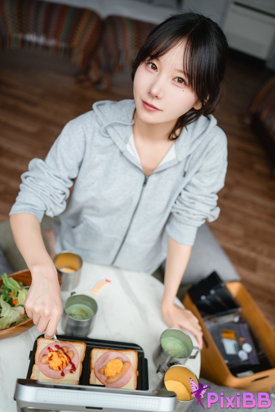 Cosplayer Kenken DL Gura photo book PixiBB.COM 110