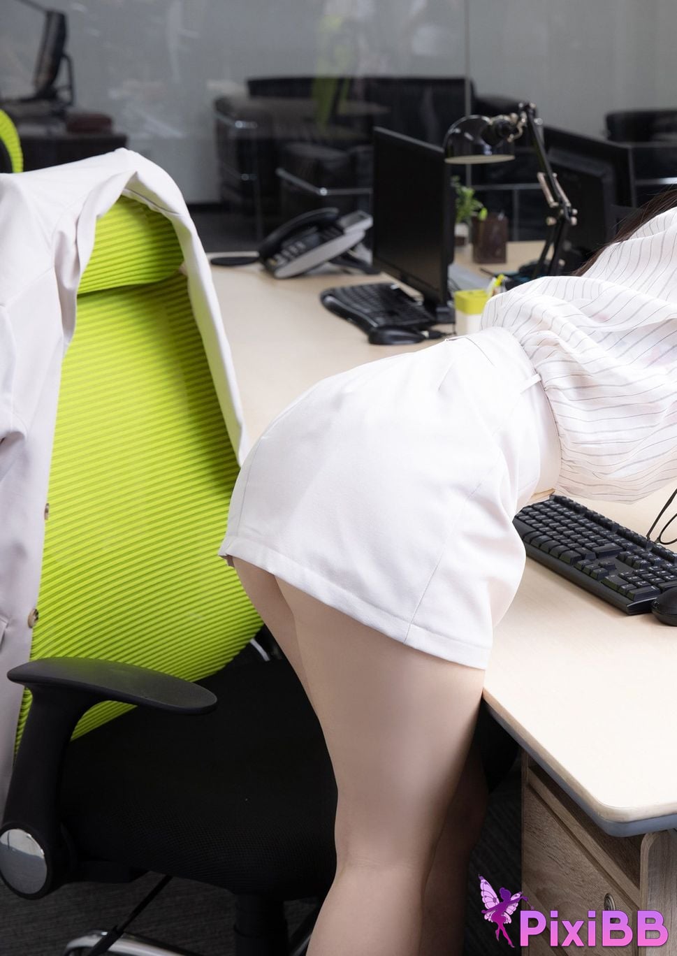 Japanese Idol Kana Yamada Digital only GJ PHOTO BOOK photo collection . M a y b e n o t PixiBB.COM 006