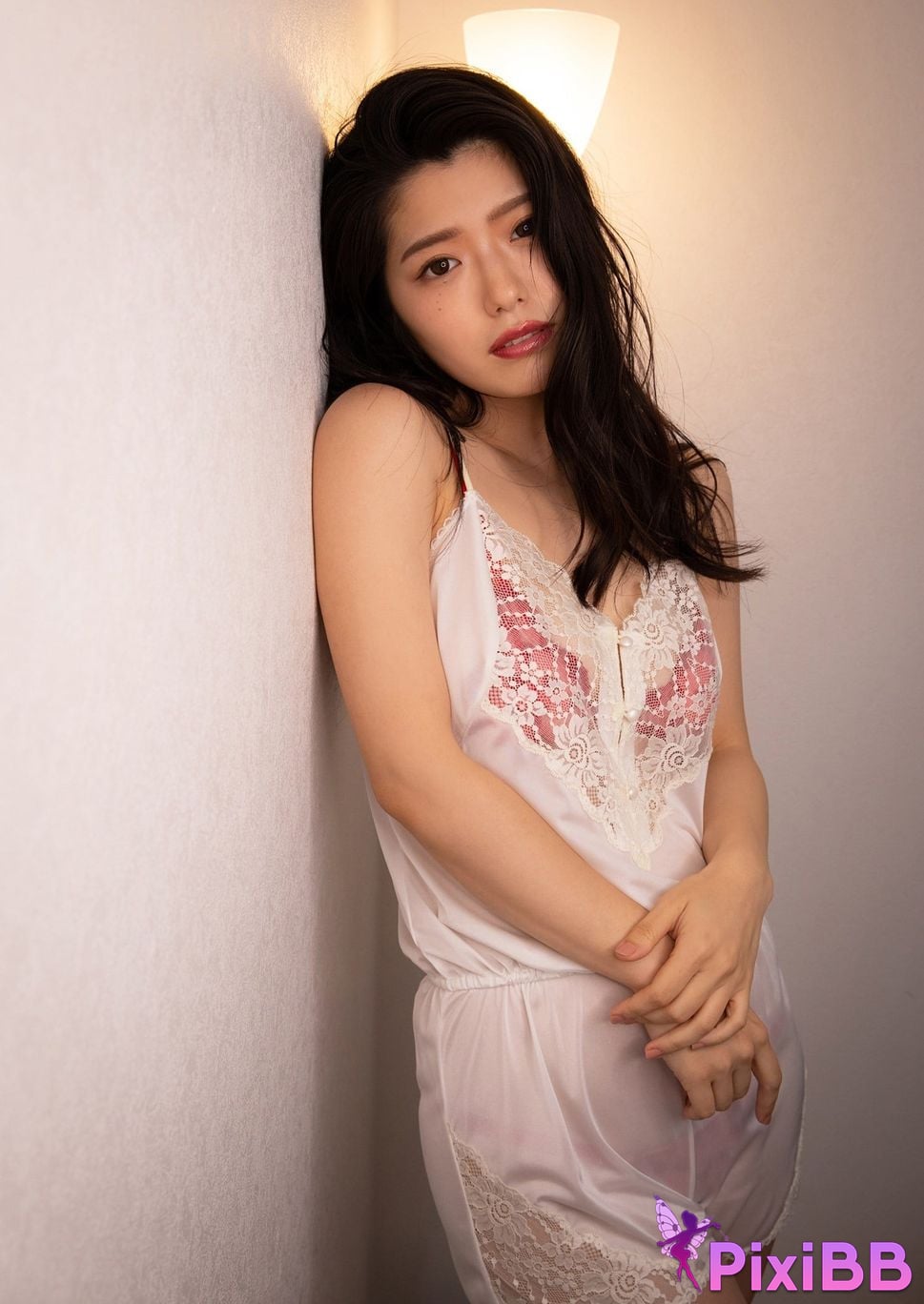 Japanese Idol Kana Yamada Digital only GJ PHOTO BOOK photo collection . M a y b e n o t PixiBB.COM 081