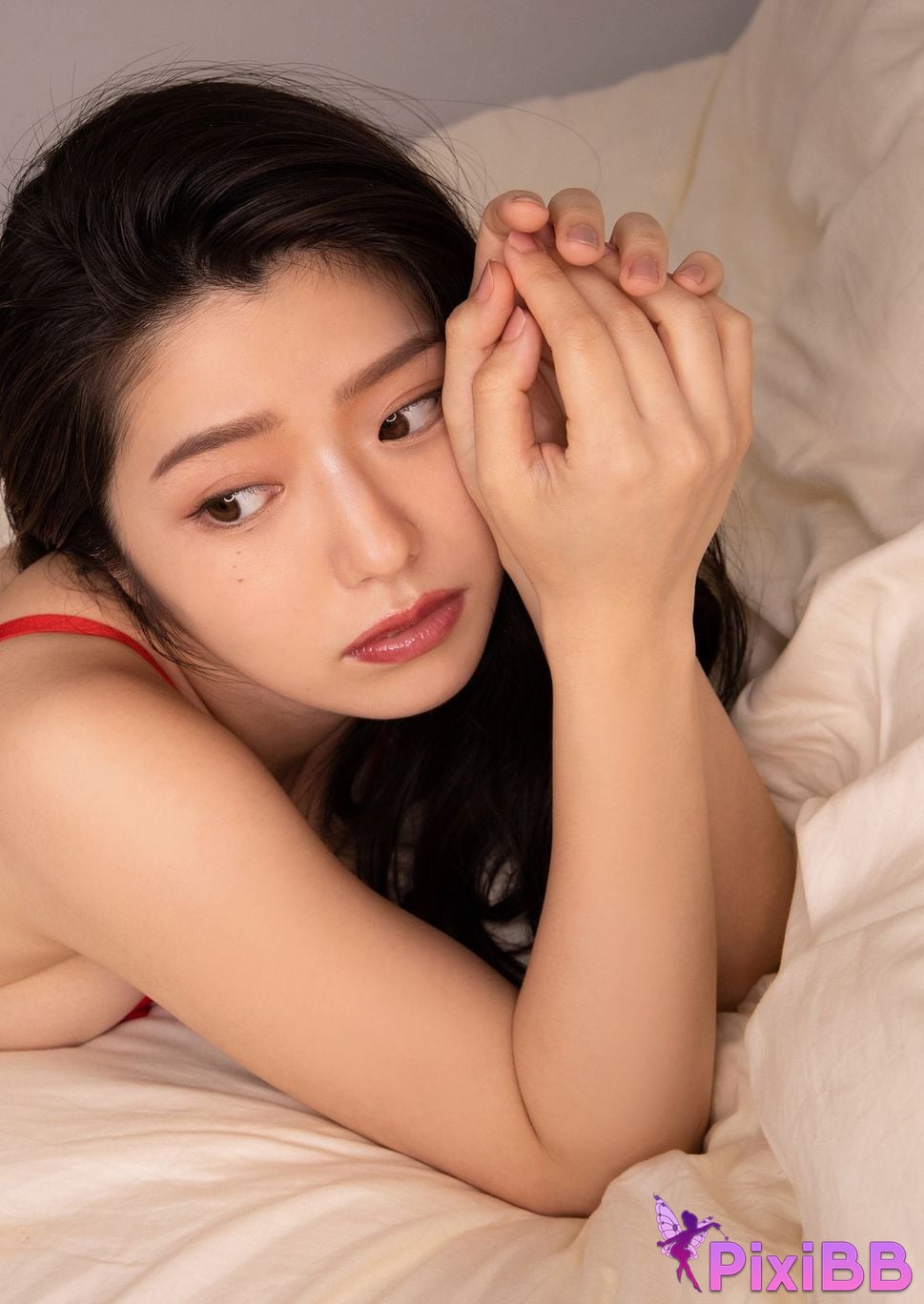 Japanese Idol Kana Yamada Digital only GJ PHOTO BOOK photo collection . M a y b e n o t PixiBB.COM 092