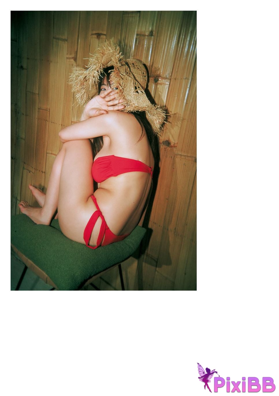 Japanese Idol Rika Fukui Includes bonus cuts only available in the electronic version 1st photo collection Ai no signpost PixiBB.COM 042