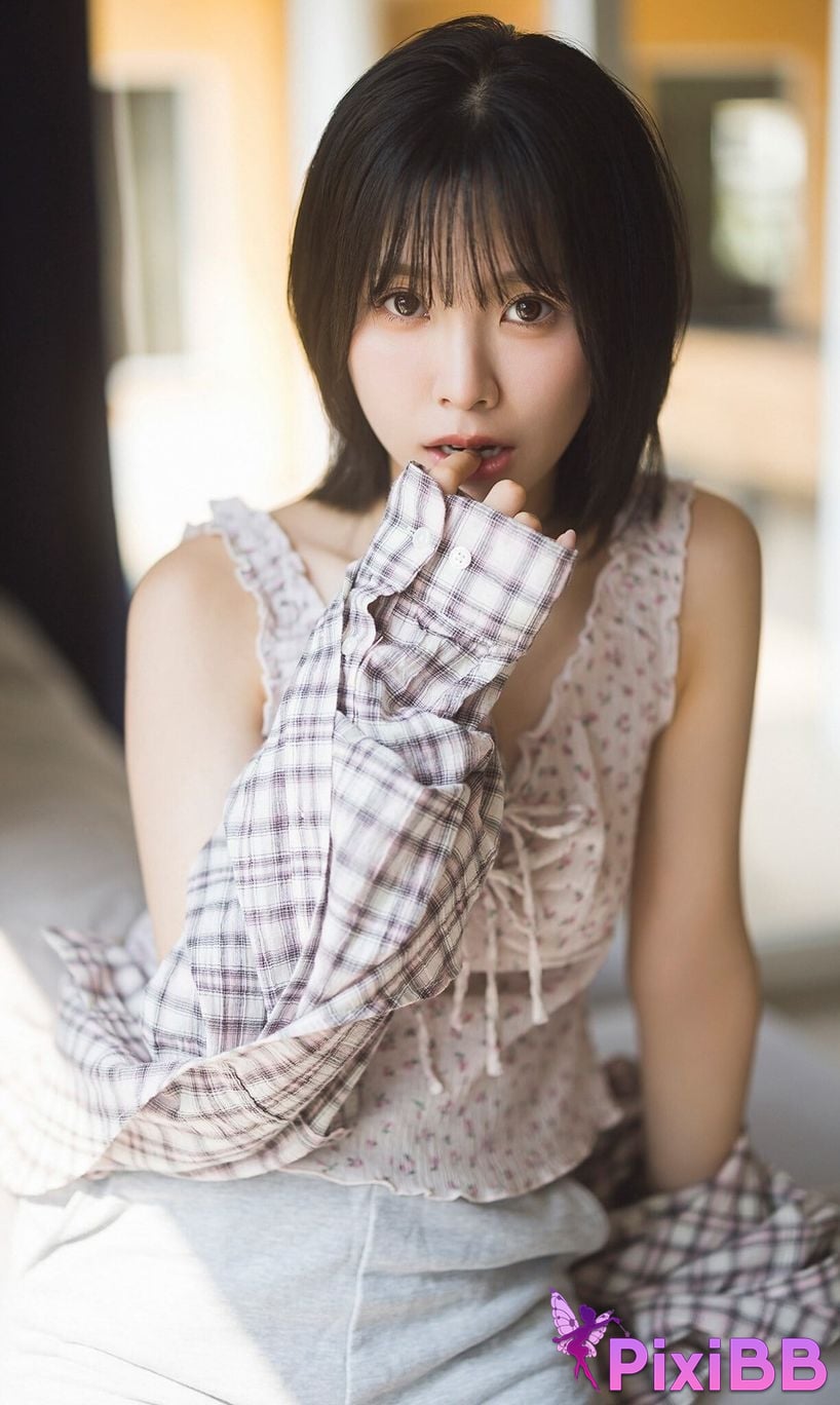 Japanese Idol Liyuu All other version 2nd photo collection Hitomi PixiBB.COM 083