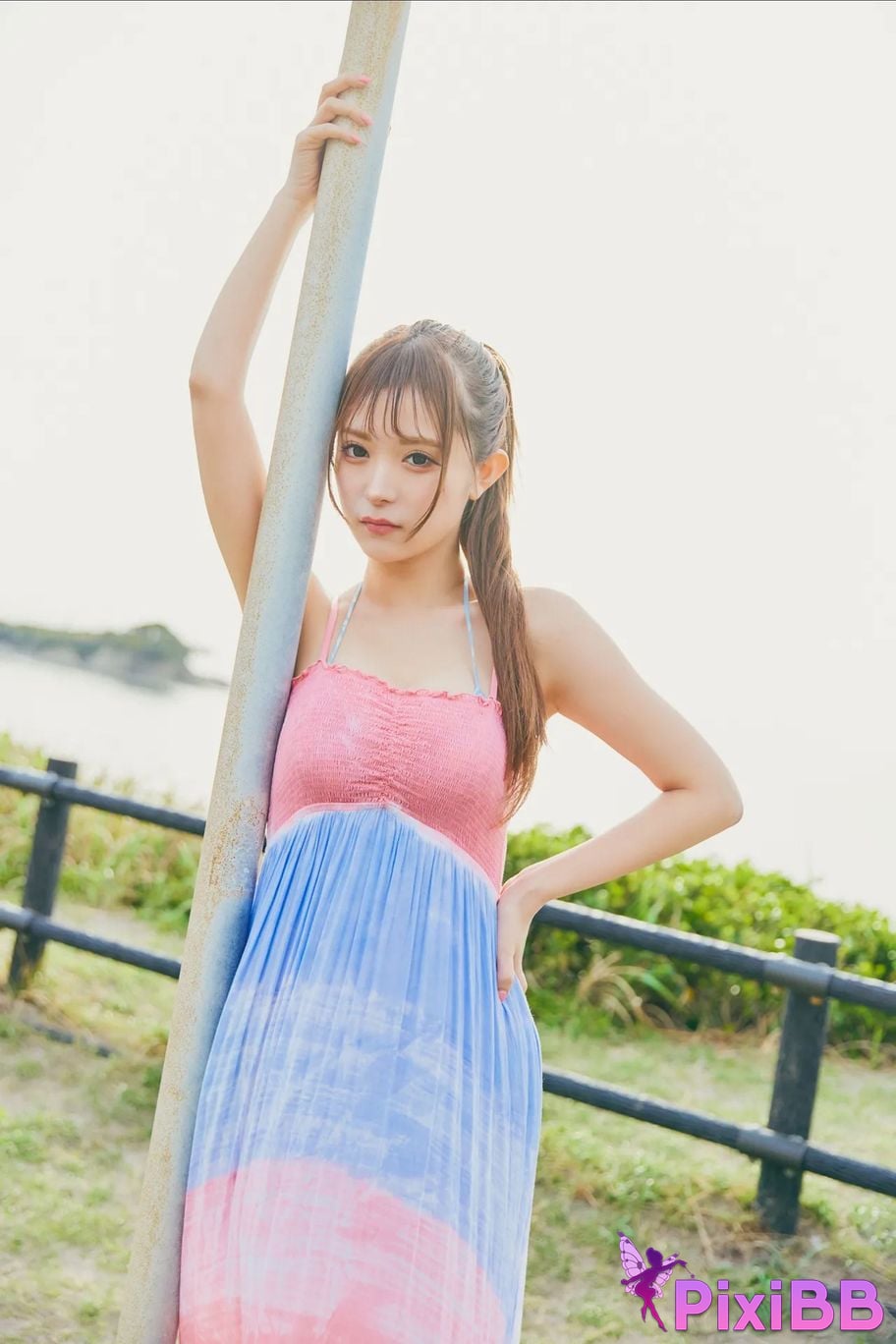 Japanese Idol Seina FRIDAY digital photo book kawaii Fully open Vol.2 PixiBB.COM 003