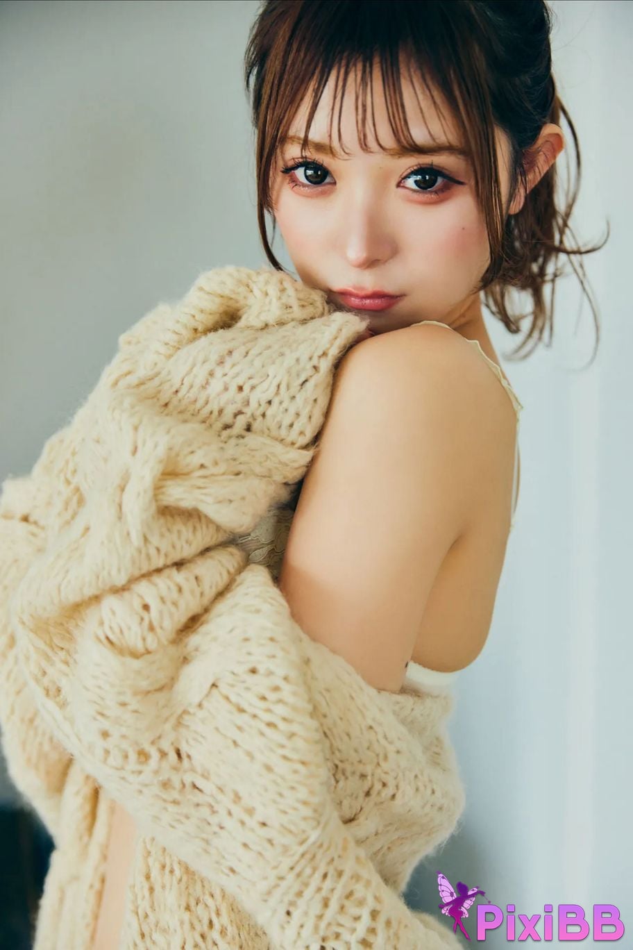 Japanese Idol Seina FRIDAY digital photo book kawaii Fully open Vol.2 PixiBB.COM 049