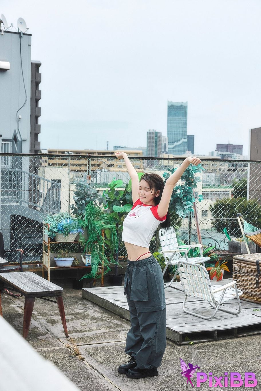 Japanese Idol T i maki Chimaki FLASH digital photo book If she turns into a cat... PixiBB.COM 056