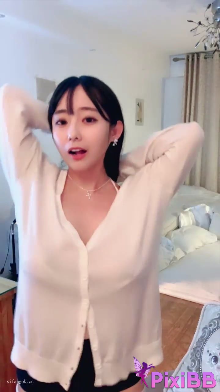 Little Linger The plump and supple goddess is coming Nude dance with huge breasts PixiBB.COM 008