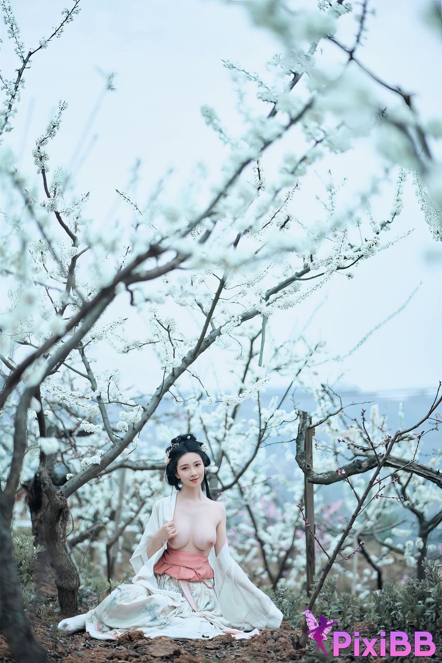 Coser Nnian PixiBB.COM 012