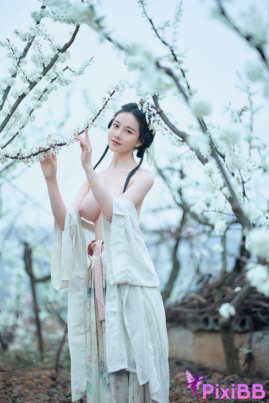 Coser Nnian PixiBB.COM 016