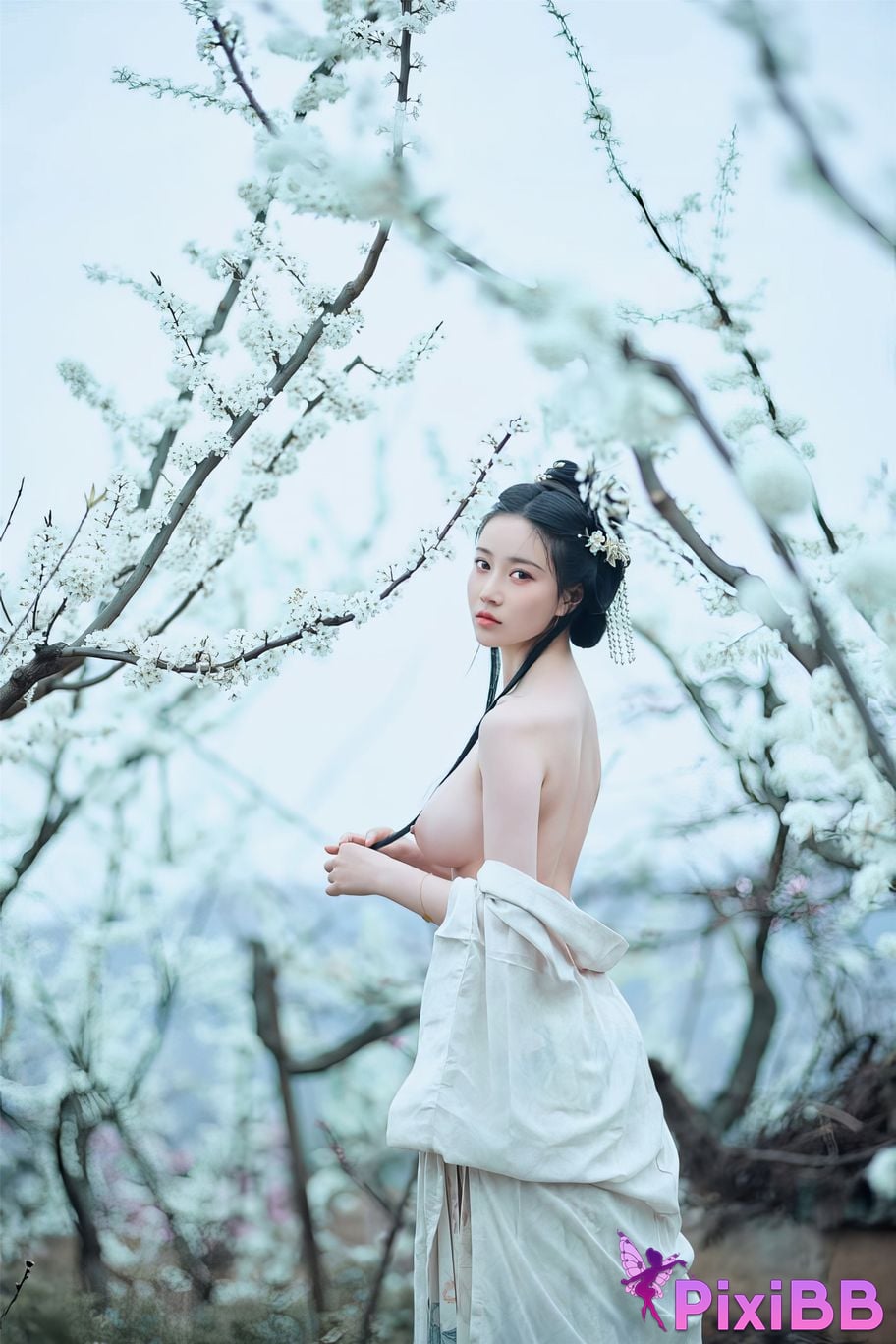 Coser Nnian PixiBB.COM 018