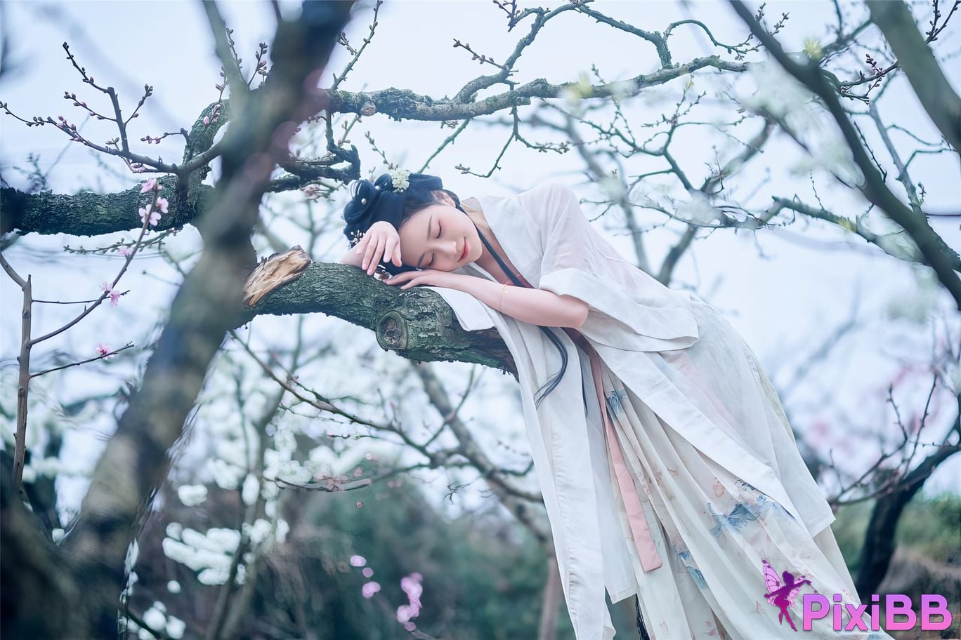 Coser Nnian PixiBB.COM 021