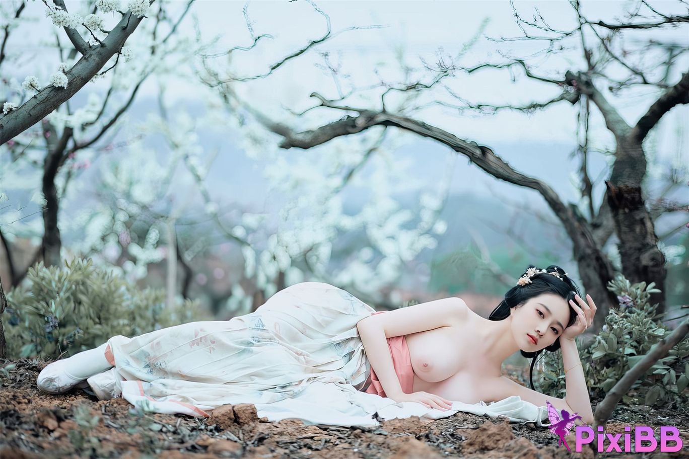 Coser Nnian PixiBB.COM 044