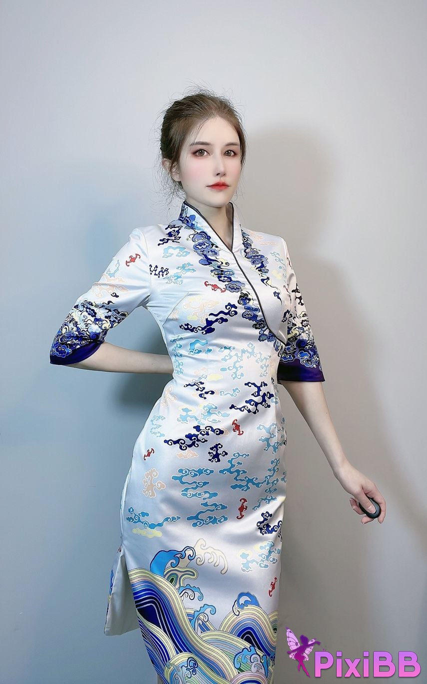 Cosplay Lu Eight Years Old Selfie photos are included during pre sale period PixiBB.COM 012