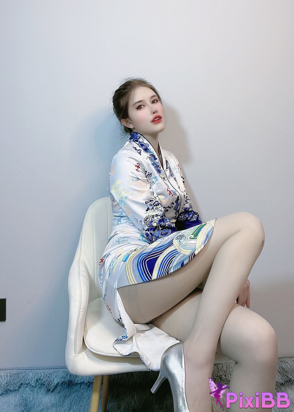 Cosplay Lu Eight Years Old Selfie photos are included during pre sale period PixiBB.COM 024