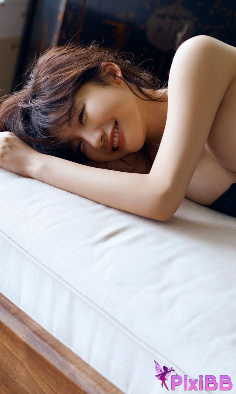 Japanese Idol Yuka Ogura digital photo book in Hawaii weekly play PHOTO BOOK PixiBB.COM 079