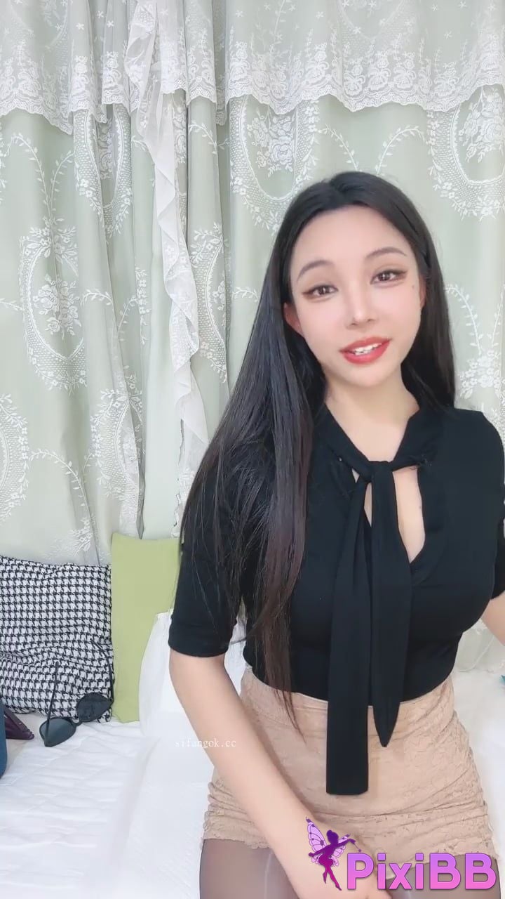 Xiaobai G Sister Ruyu goes into the sea Black silk high heels are seductive and charming PixiBB.COM 017