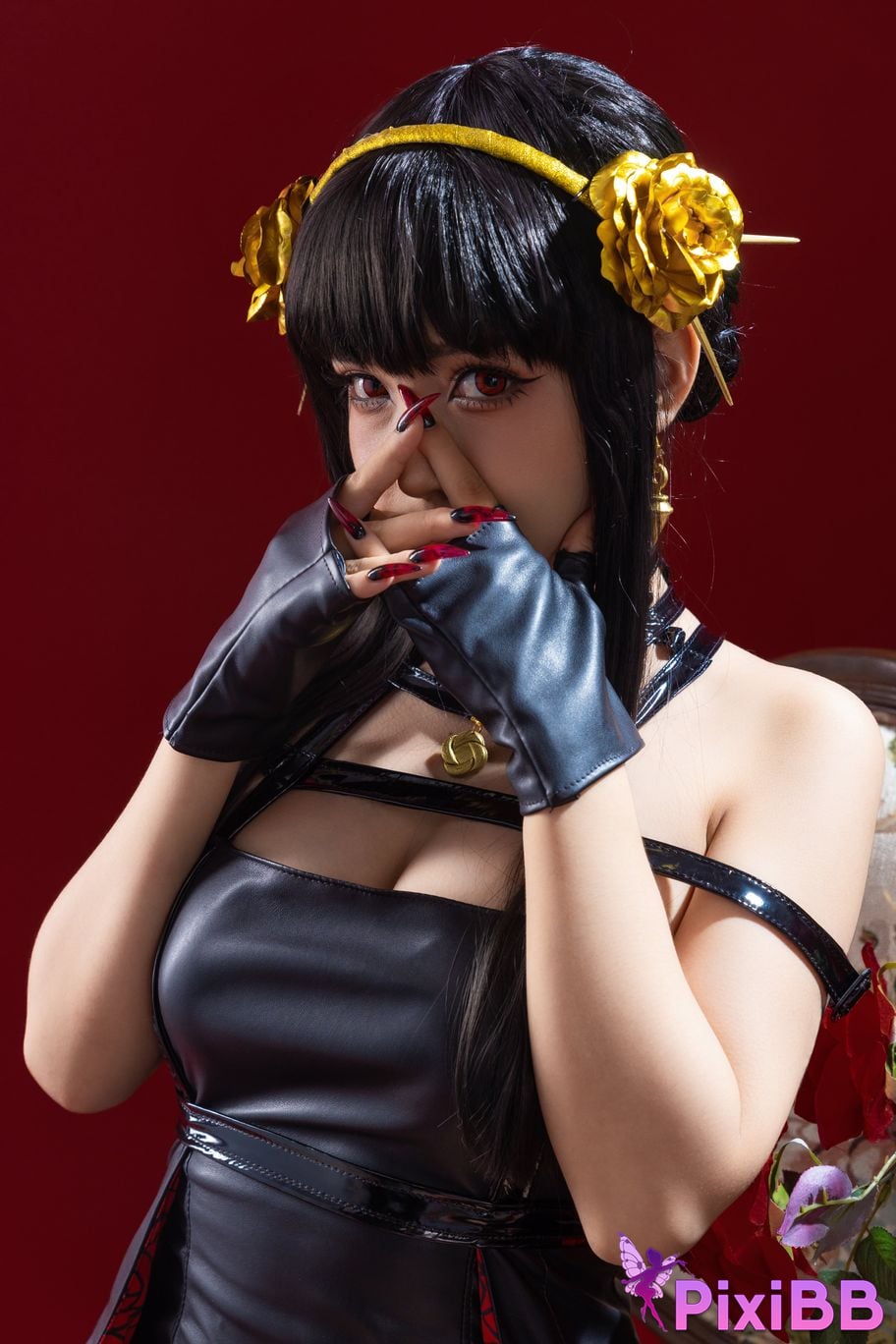 Umeko J Yor Forger PixiBB.COM 3