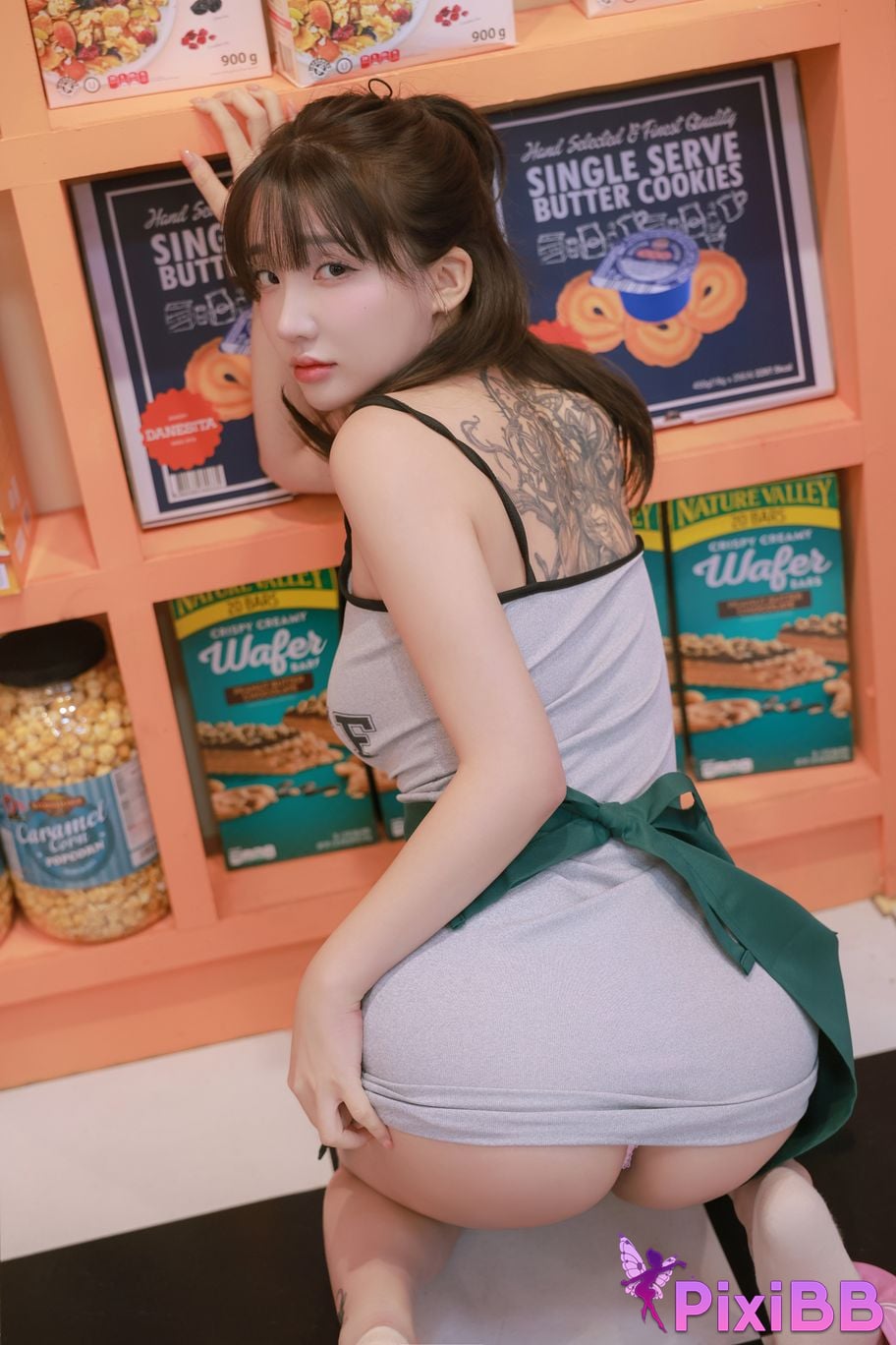 Son Ye Eun eun Night Shift PixiBB.COM 040