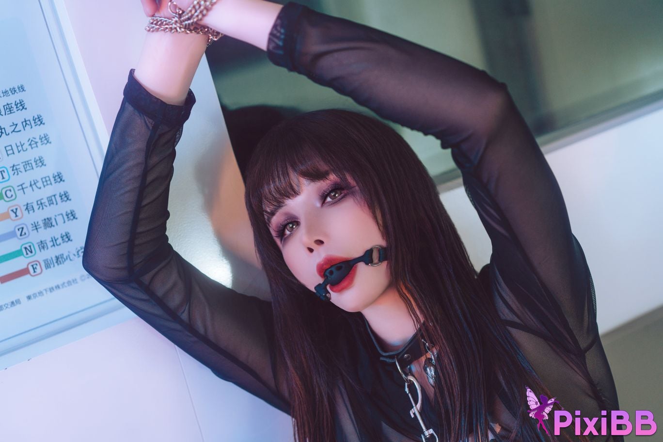 Cosplay Lu Ba Year Training on Subway PixiBB.COM 038