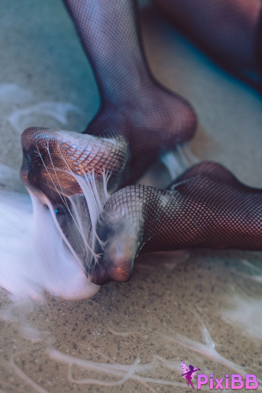 Cosplay Lu Ba Year Training on Subway PixiBB.COM 066