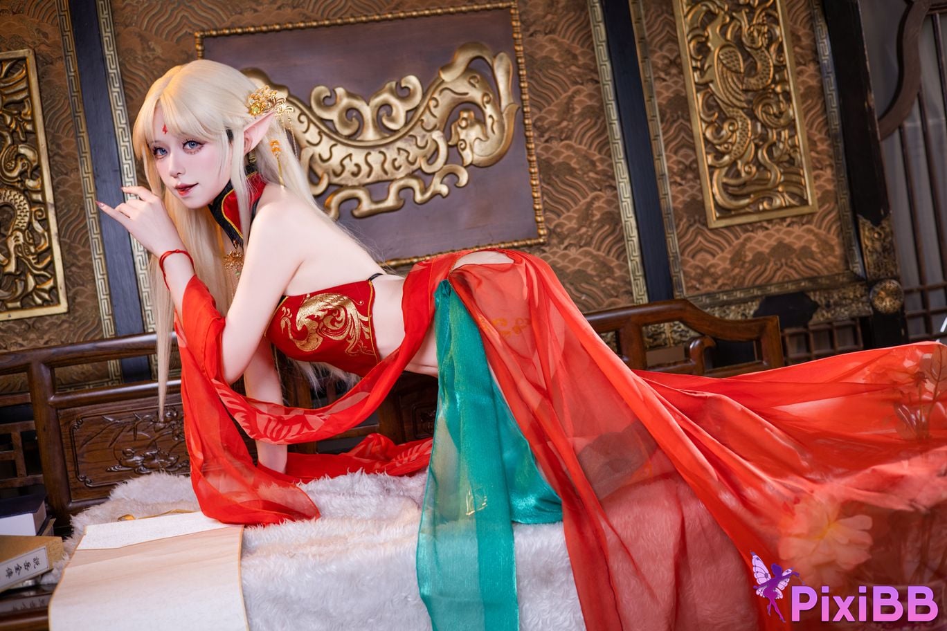 Cosplayer Shuangmu Fusu Brest red antique style PixiBB.COM 010