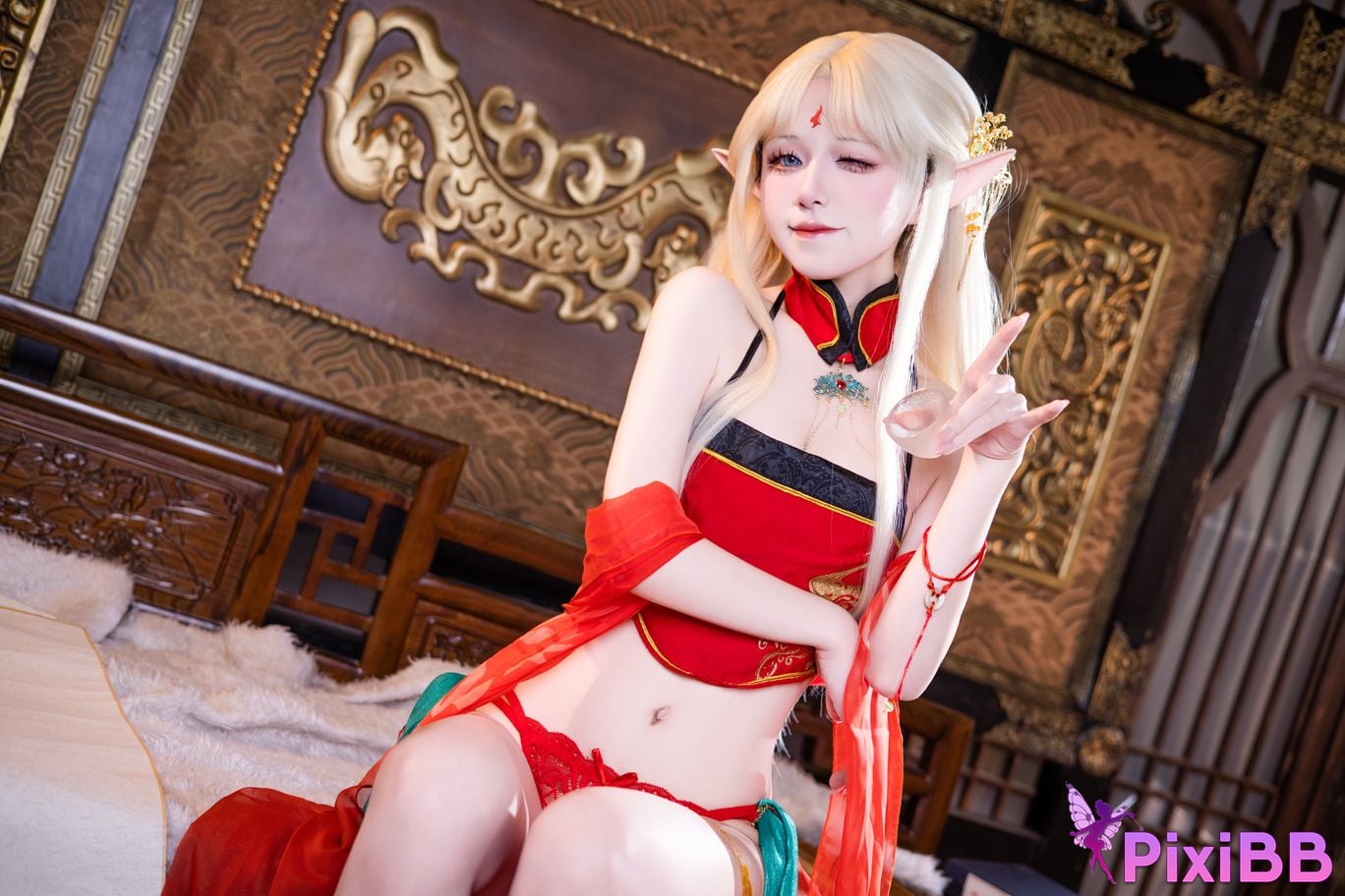Cosplayer Shuangmu Fusu Brest red antique style PixiBB.COM 012