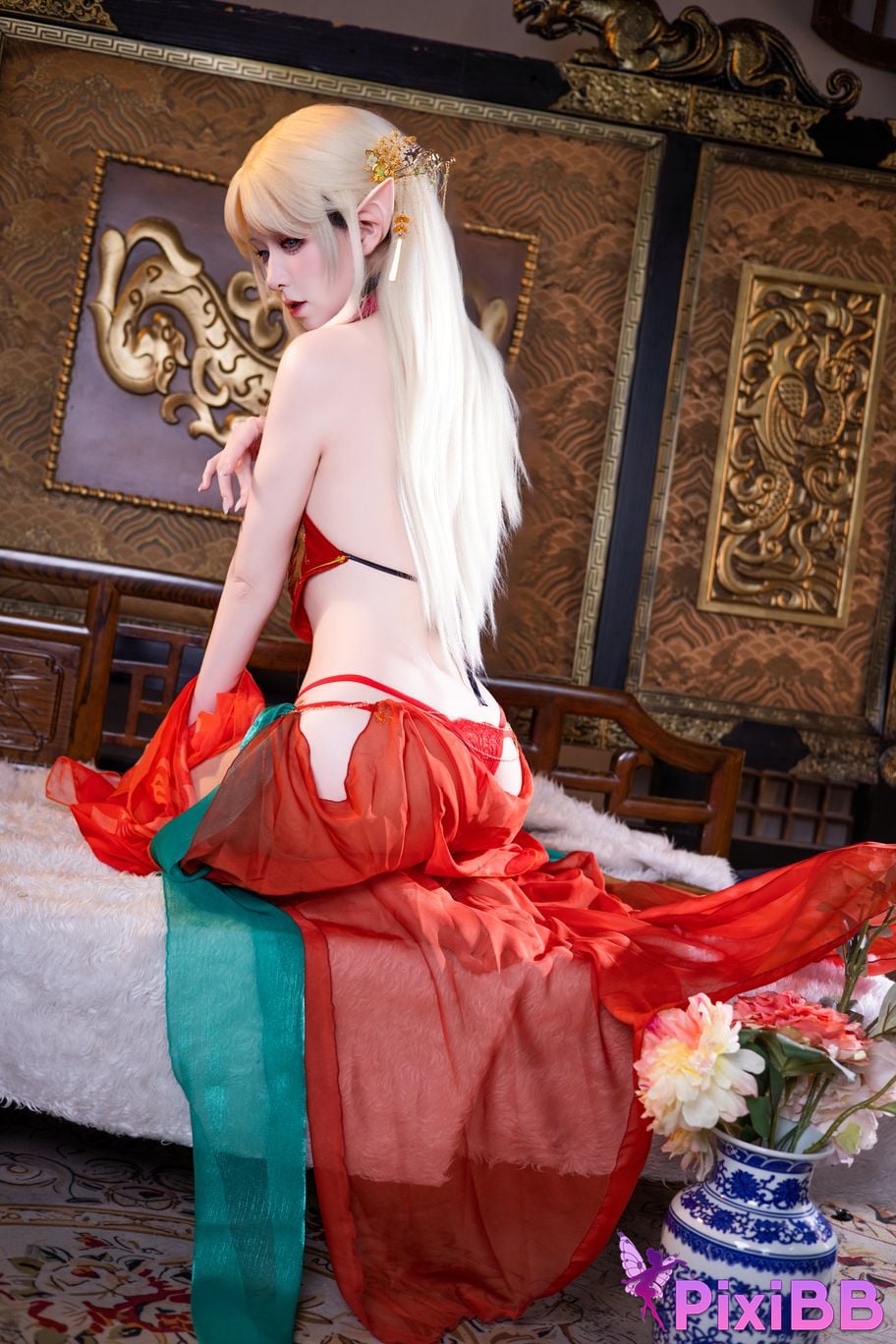Cosplayer Shuangmu Fusu Brest red antique style PixiBB.COM 013