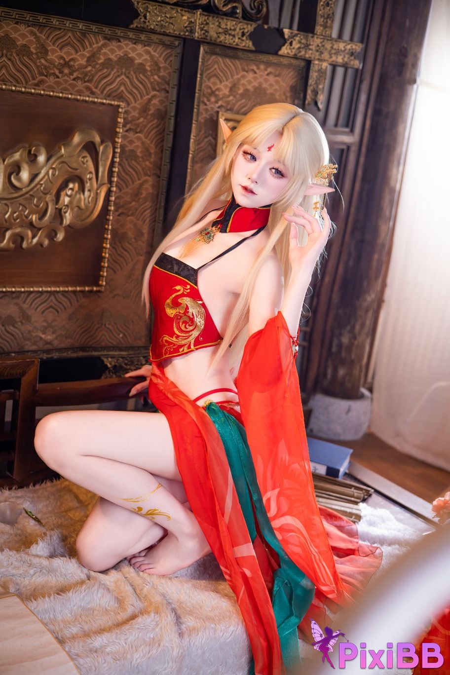 Cosplayer Shuangmu Fusu Brest red antique style PixiBB.COM 016