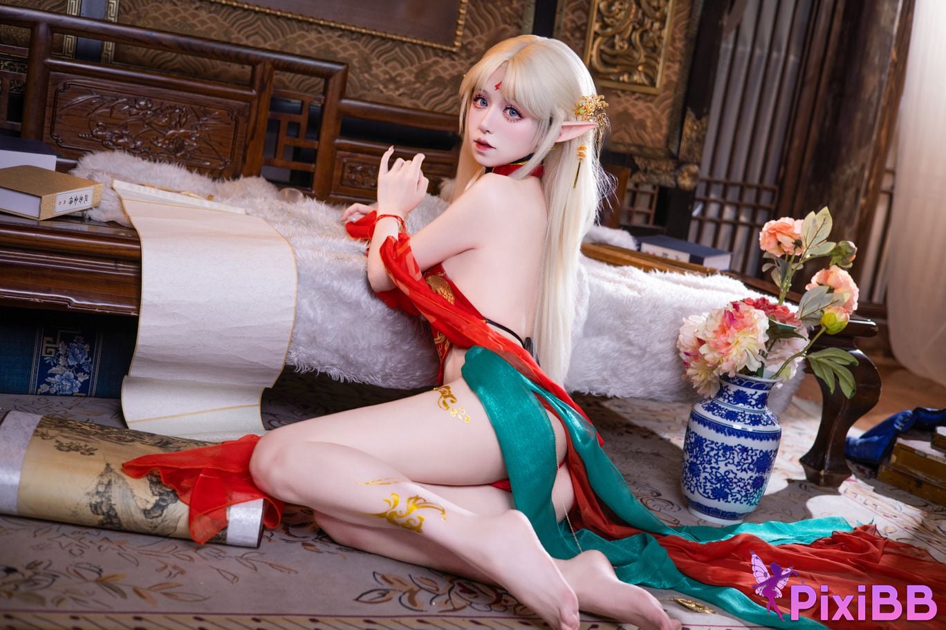 Cosplayer Shuangmu Fusu Brest red antique style PixiBB.COM 024
