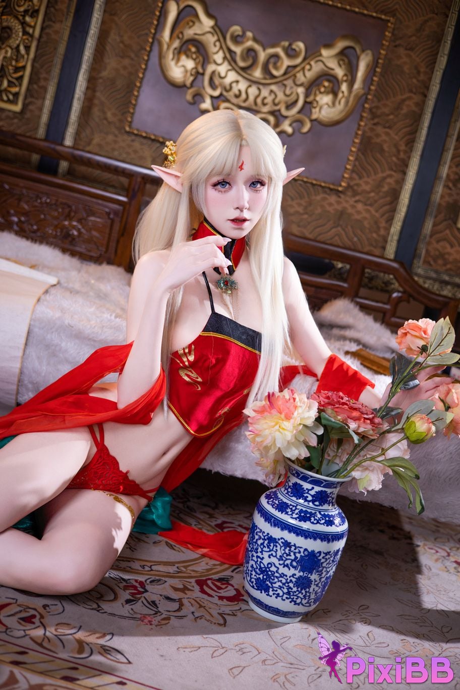 Cosplayer Shuangmu Fusu Brest red antique style PixiBB.COM 032